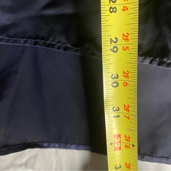 Icons By Simons Black Satin Shirt Mens M Long Sleeve Button Up Smooth Breezy - Picture 7 of 7